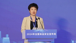 北京華天飲食控股集團有限公司副總經(jīng)理、食品安全總監(jiān) 張紫薇 李凡攝_副本.jpg